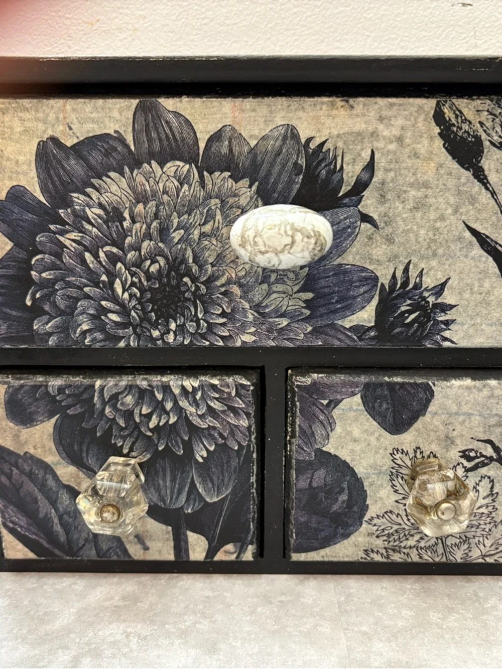 N/A decorative wooden